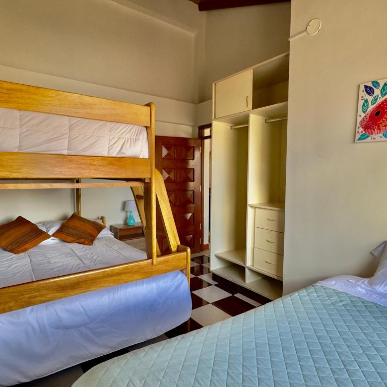Apartamento en ultima planta - Three-Bedroom Apartment - 24