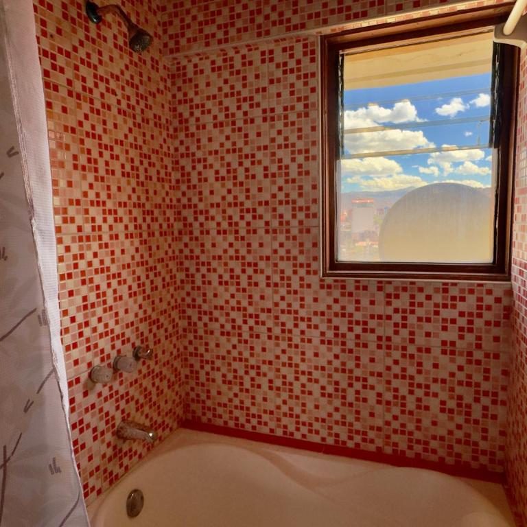Apartamento en ultima planta - Three-Bedroom Apartment - 21