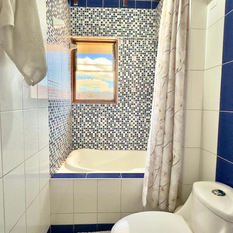 Apartamento en ultima planta - Three-Bedroom Apartment - 30