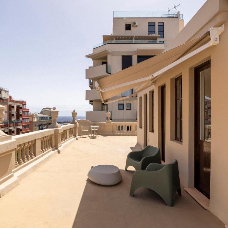 Castillo Suites - Estudio con terraza - 2