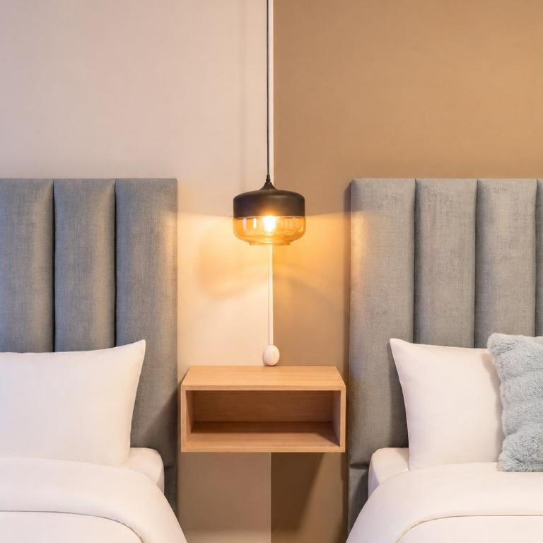 Hotel Centro - Standard Quadruple Room - 4