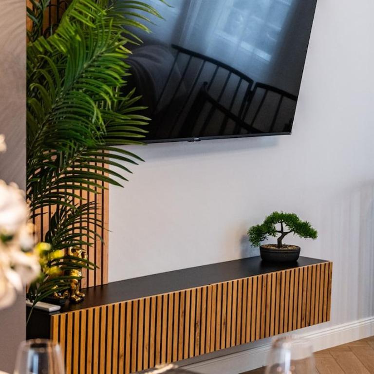 Maison Pascal - Two-Bedroom Apartment - 20