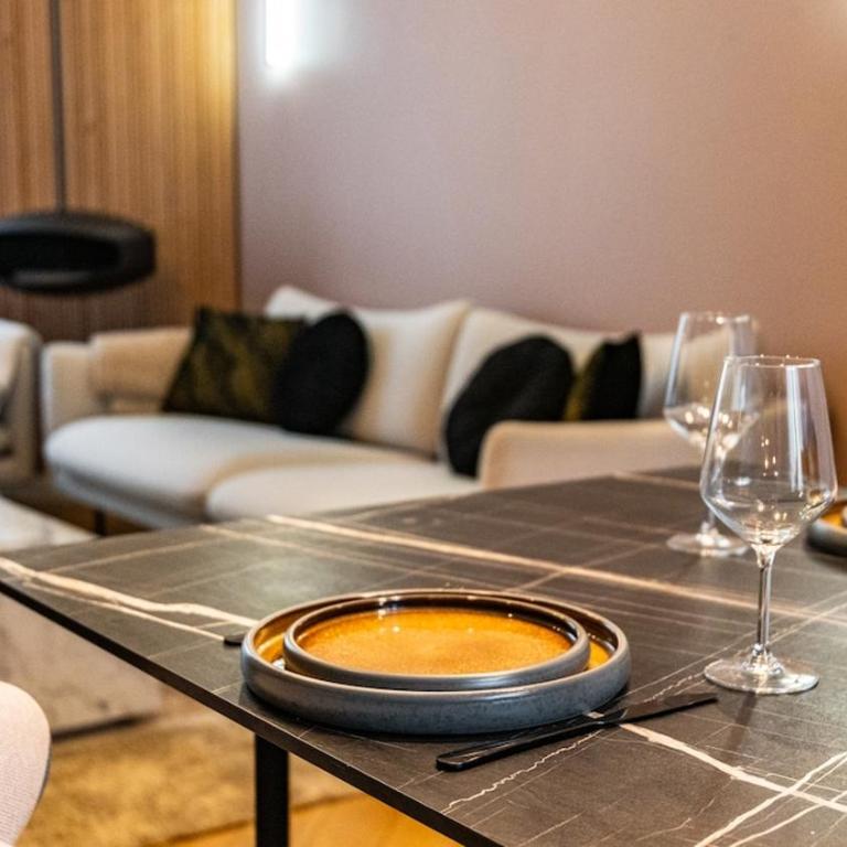 Maison Pascal - Two-Bedroom Apartment - 15