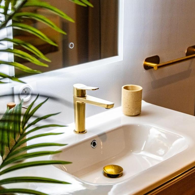 Maison Pascal - Two-Bedroom Apartment - 46