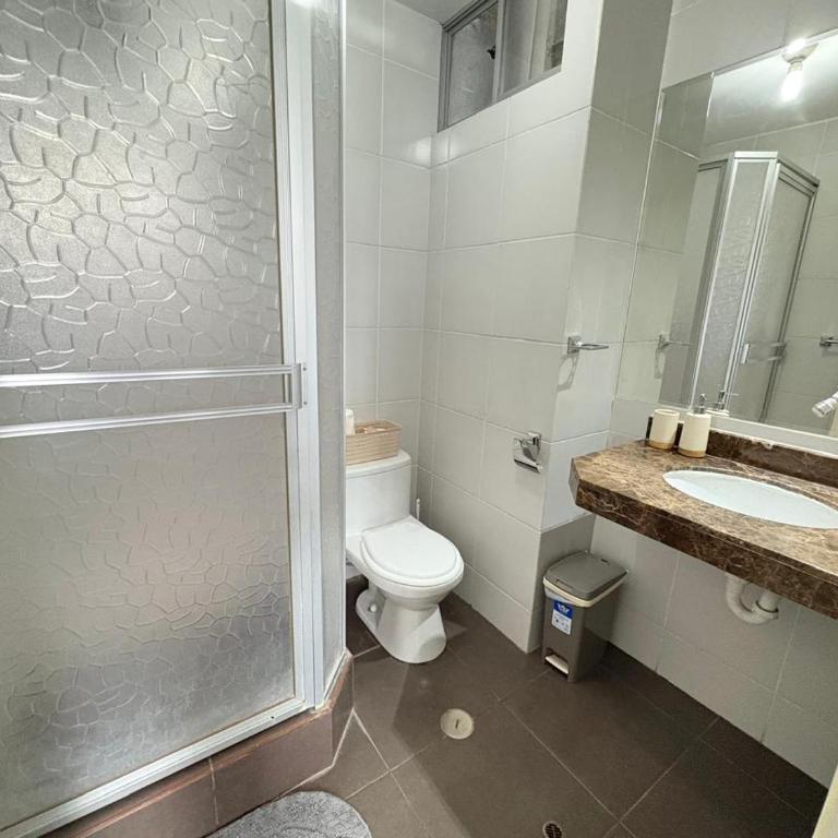 Confort y Estilo en Piura, tu estancia perfecta - Three-Bedroom Apartment - 10