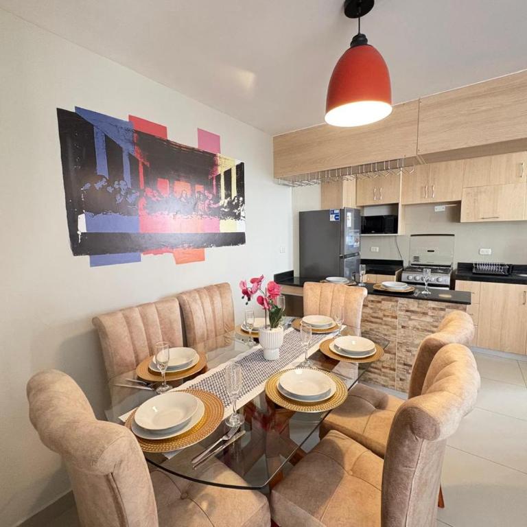 Confort y Estilo en Piura, tu estancia perfecta - Three-Bedroom Apartment - 12