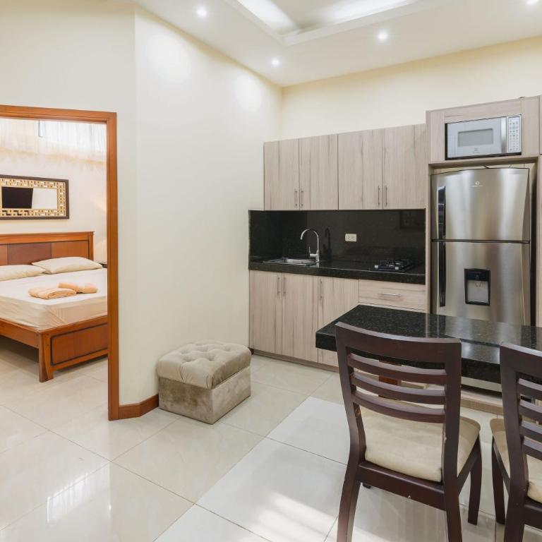 Suite Exclusiva en Machala - Suite Deluxe - 5