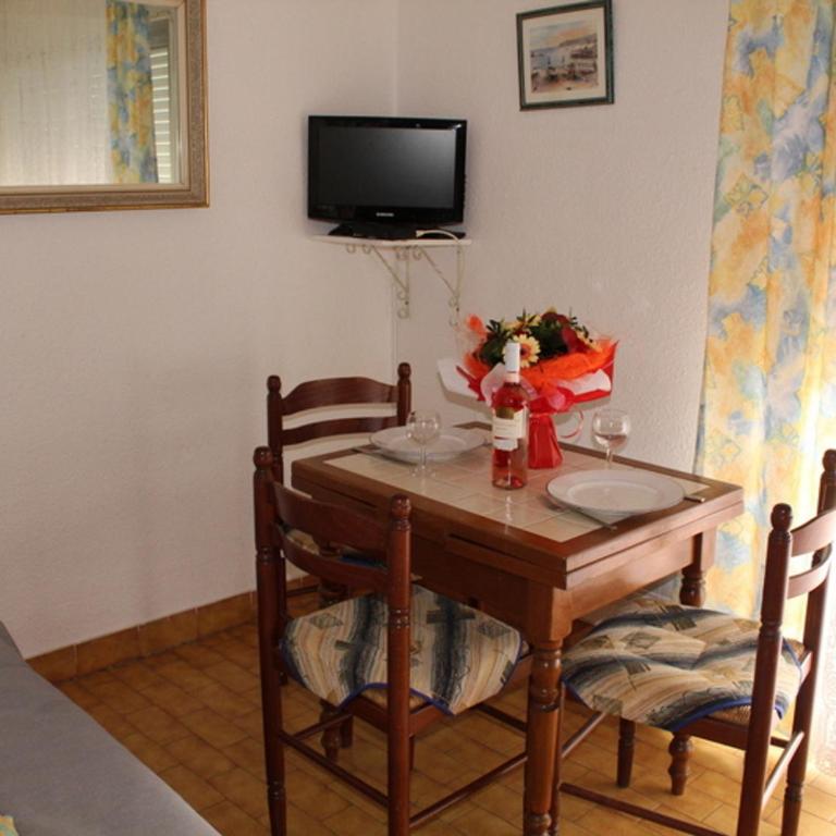 Appartement cosy avec balcon proche des Thermes - Animaux admis, parking privatif - Studio - 7
