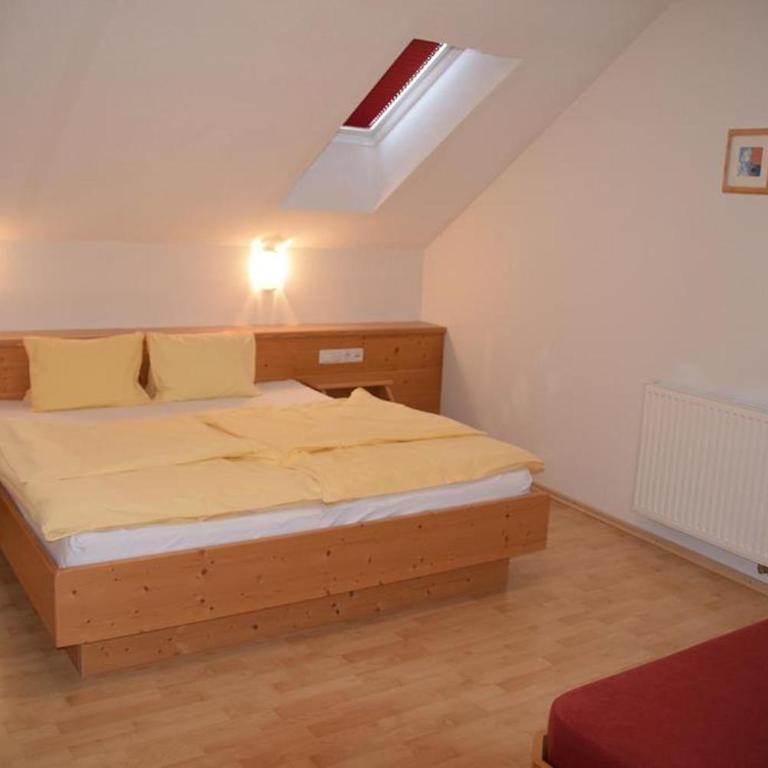 Appartementhaus s'Wascheless - Two-Bedroom Apartment - 4