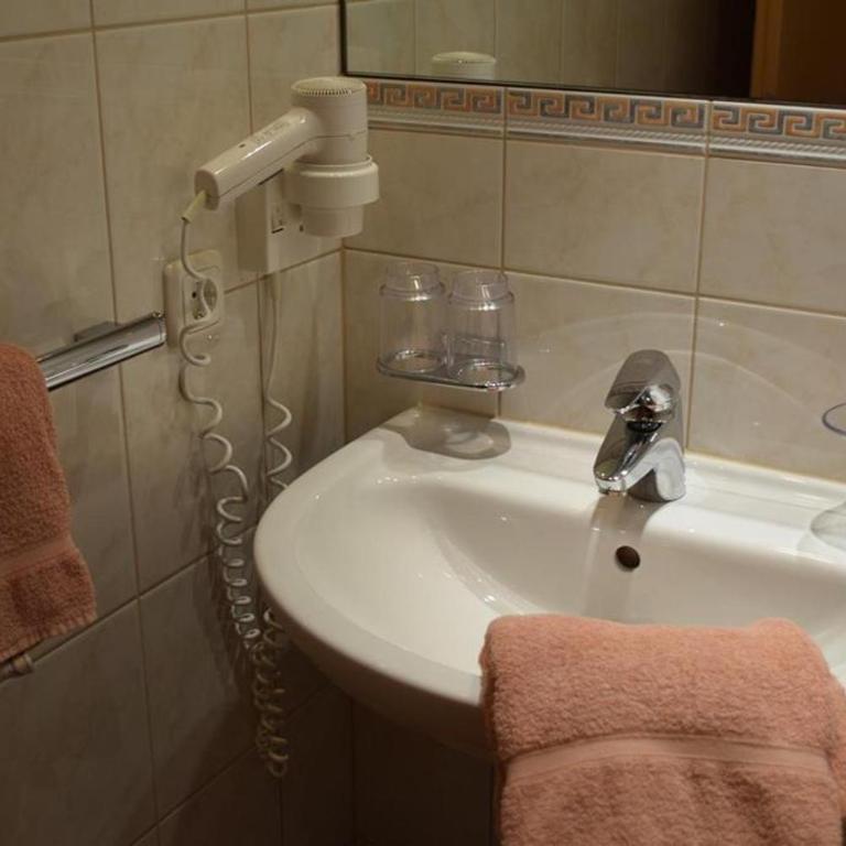 Appartementhaus s'Wascheless - Two-Bedroom Apartment - 6