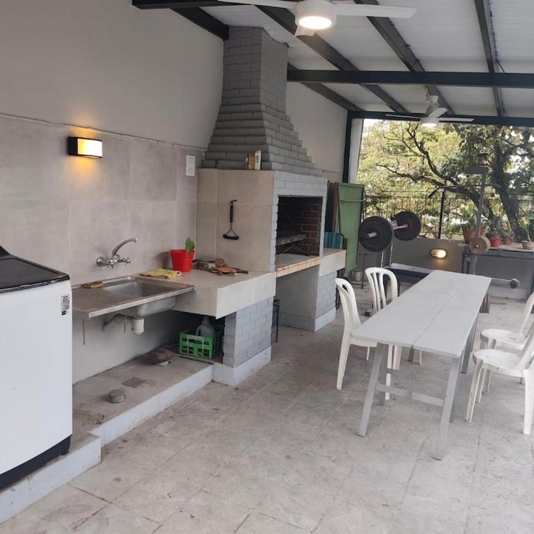 Departamento en 2nd Piso para 6 heuspedes en el centro - Two-Bedroom Apartment - 9
