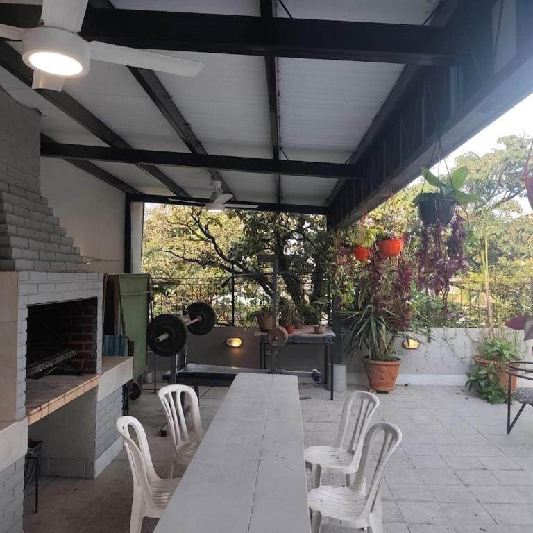 Departamento en 2nd Piso para 6 heuspedes en el centro - Two-Bedroom Apartment - 11