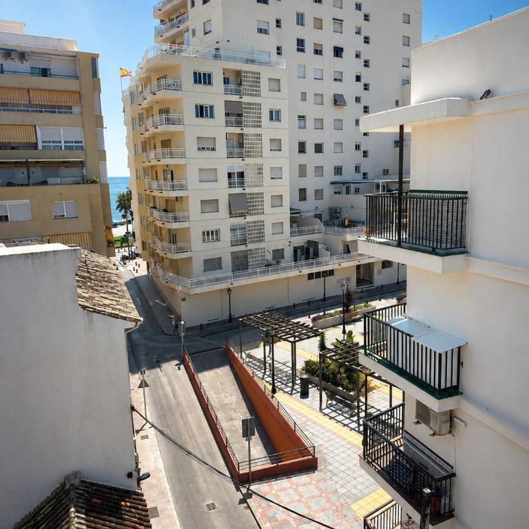 Apartment in the heart of Fuengirola - Apartamento de 2 dormitorios - 8