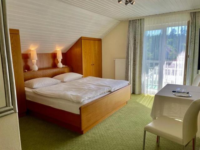 Haus Rosanna - Zimmer in Velden - Doppelzimmer mit Balkon - 4