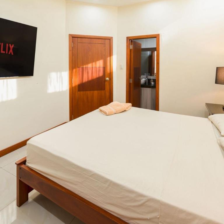 Suites Machala Executive - Apartamento de 1 dormitorio - 2
