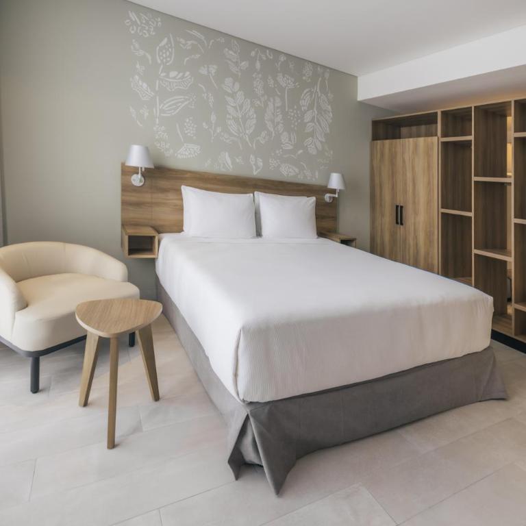 Hyatt Place Cancun Airport - Habitación Deluxe con cama extragrande - 6
