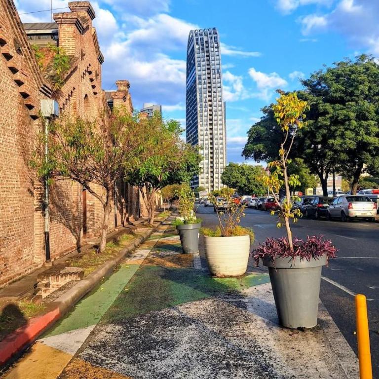 refugio Boulevard - One-Bedroom Apartment - 9