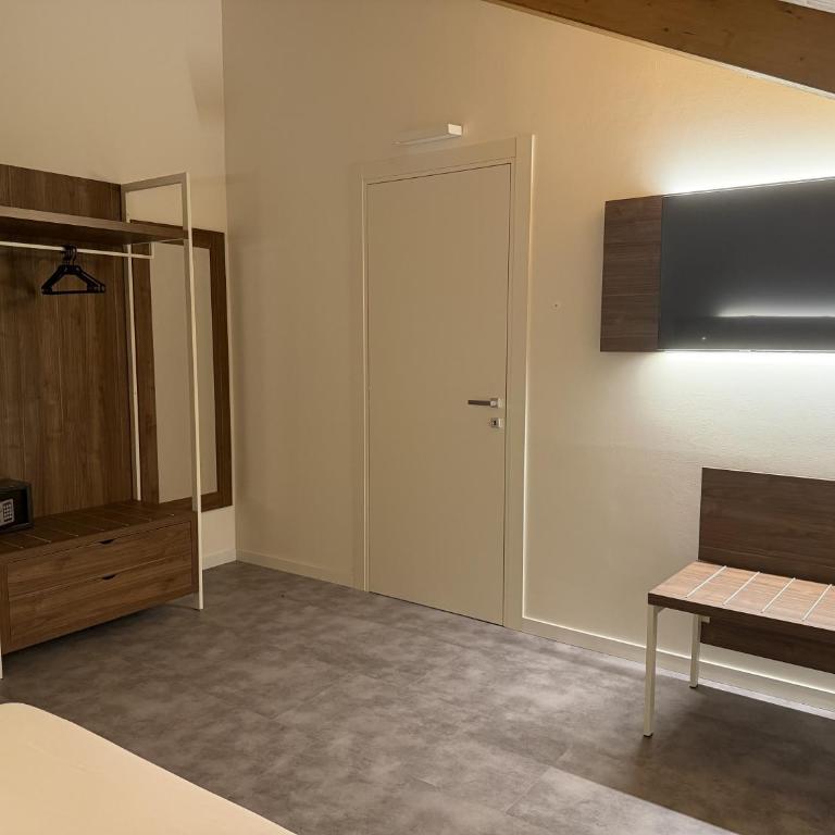 Mirage Arona - Appartamento con 2 Camere da Letto - 5