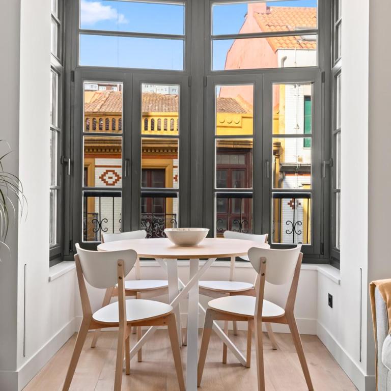 Espectacular apartamento en el centro, a 3 min de la playa de San Lorenzo - Apartamento de 2 dormitorios - 5