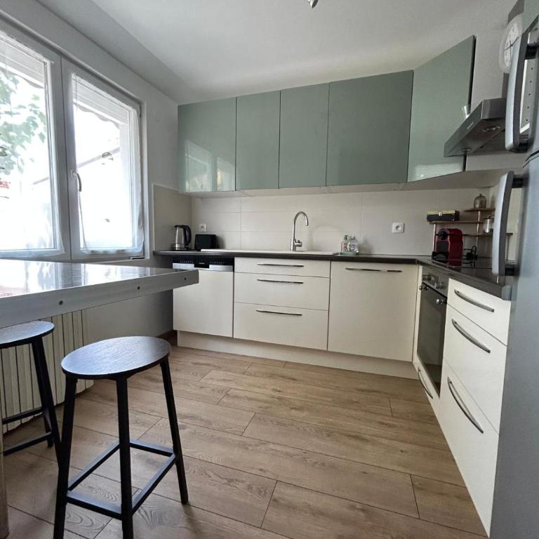 3-Bedroom House with Garden Near the Cité de Carcassonne - Maison de Ville 3 Chambres - 3