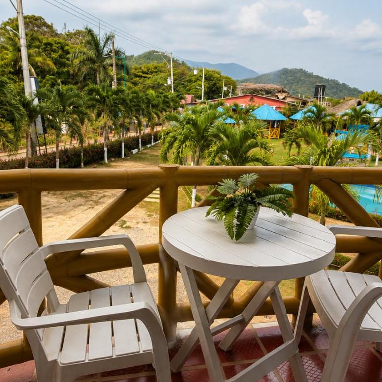 La Rivera Playa Palomino - Family Room with Terrace - 9