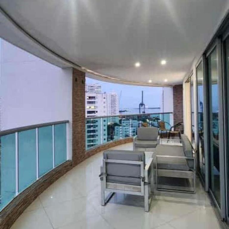 Downtown opalo - Two-Bedroom Apartment - 18