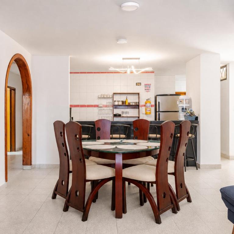 Apto playa el rodadero - Three-Bedroom Apartment - 10