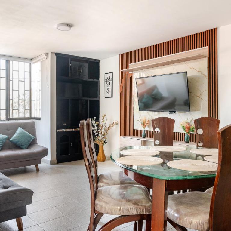 Apto playa el rodadero - Three-Bedroom Apartment - 16