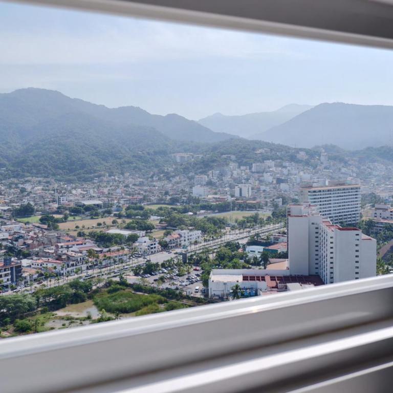 Comfortable 1-Bedroom Beachfront with Great Views - Appartement - 6