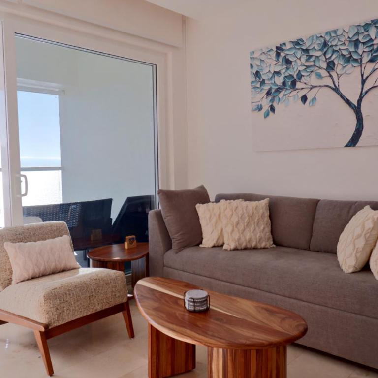Comfortable 1-Bedroom Beachfront with Great Views - Appartement - 7