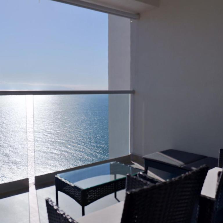Comfortable 1-Bedroom Beachfront with Great Views - Appartement - 23