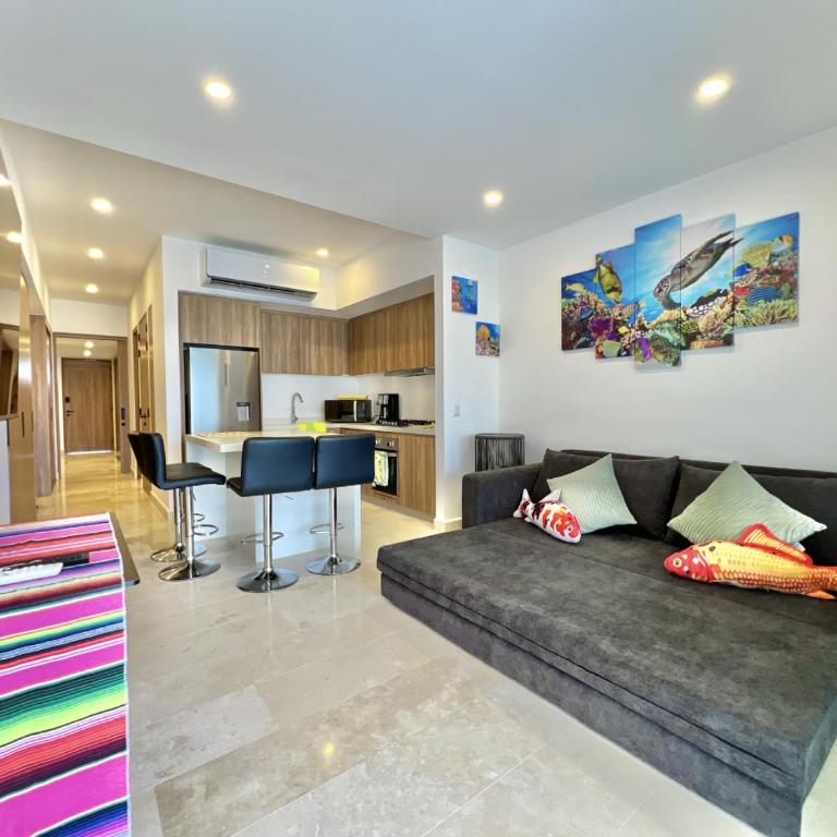 Vista Azul Sleek beachfront 1-bedroom condo with stunning bay views - One-Bedroom Apartment - 1