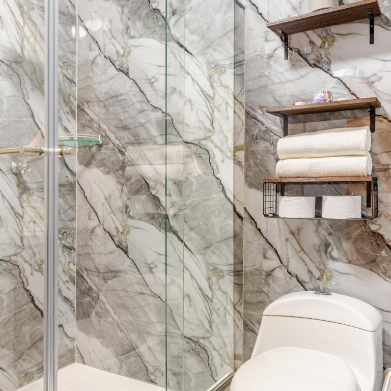 Apto playa el rodadero - Three-Bedroom Apartment - 31