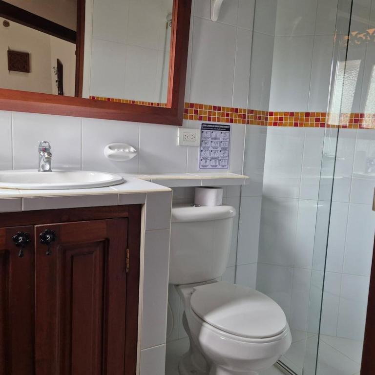 Hermosa cabaña rural Portal de Alejandría - Five-Bedroom House - 13