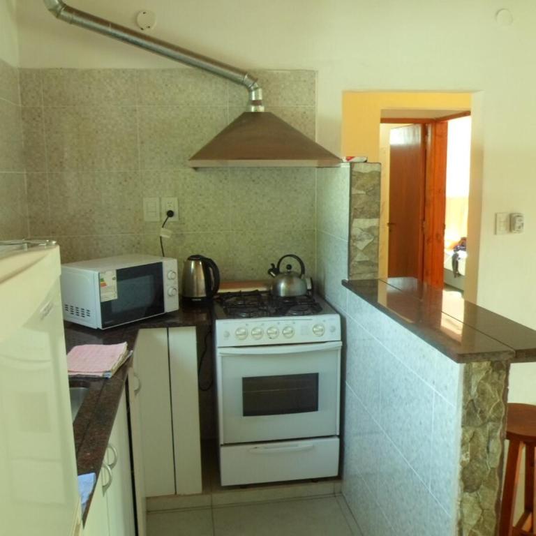 Eluney Temporary rental house in La Falda, Córdoba - Two-Bedroom House - 24