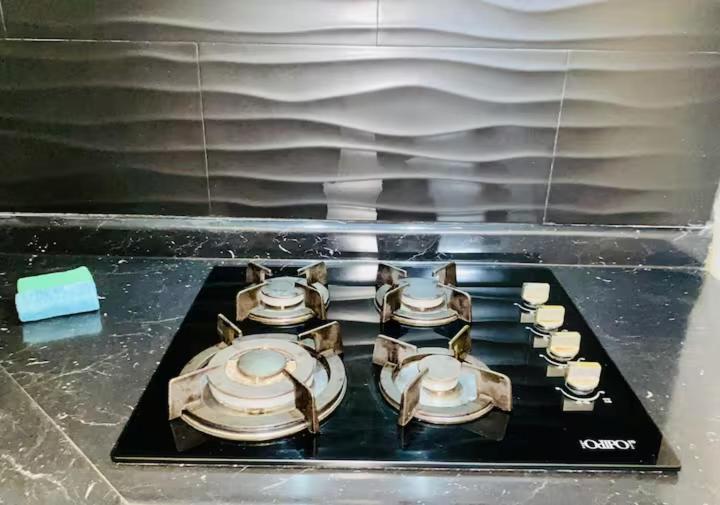 Suites Casa Pajaritos Mezquitán - Habitación Doble con baño privado - 2