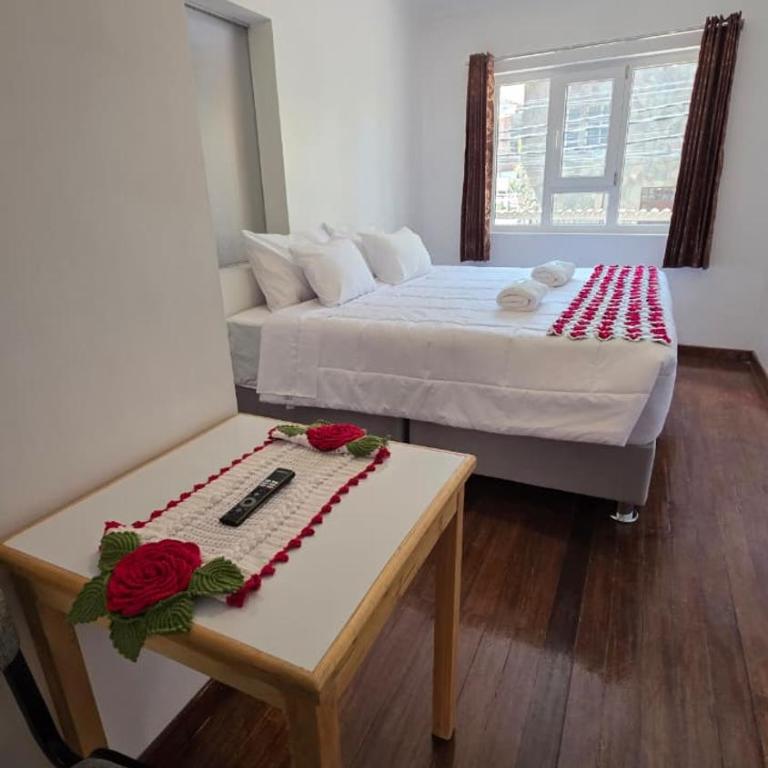 Cusco Inka Sky - Habitación con cama extragrande. - 1