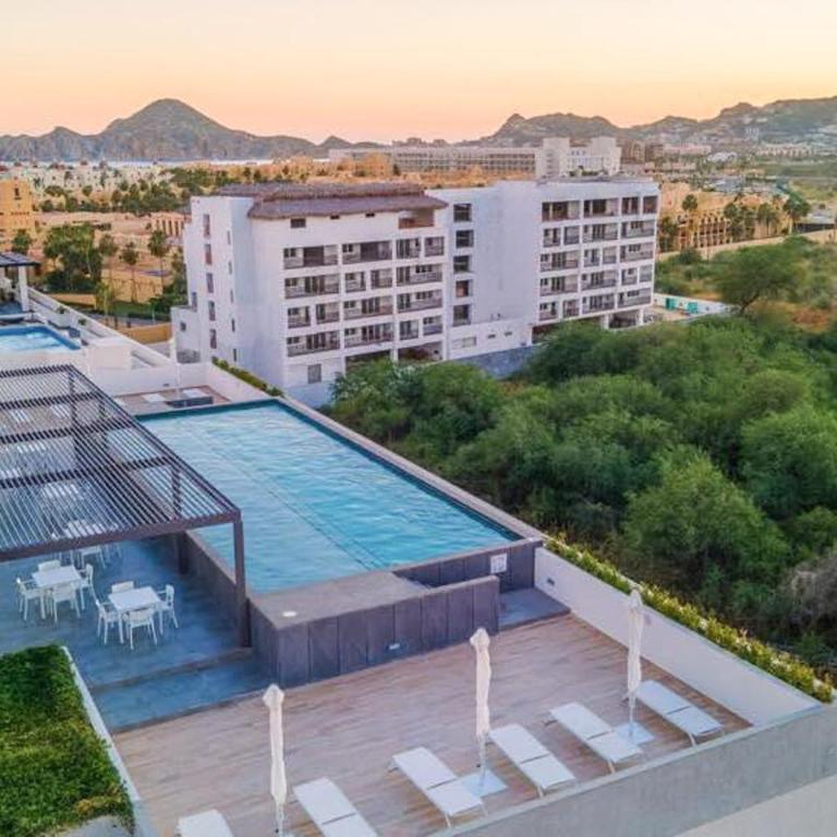 Endless Summer - Award Winning 2Bed 2Bath Condo - Heated Rooftop Pool with Ocean Views - Gym - 5min walk to Beach - Fiber Internet - Sleeps 6 - Apartamento - 19