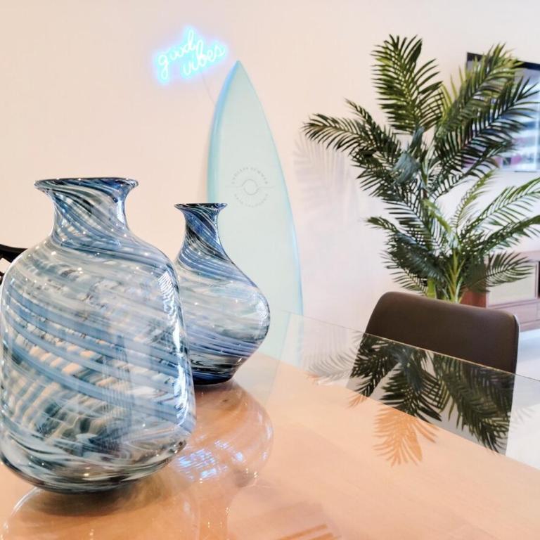 Endless Summer - Award Winning 2Bed 2Bath Condo - Heated Rooftop Pool with Ocean Views - Gym - 5min walk to Beach - Fiber Internet - Sleeps 6 - Apartamento - 27