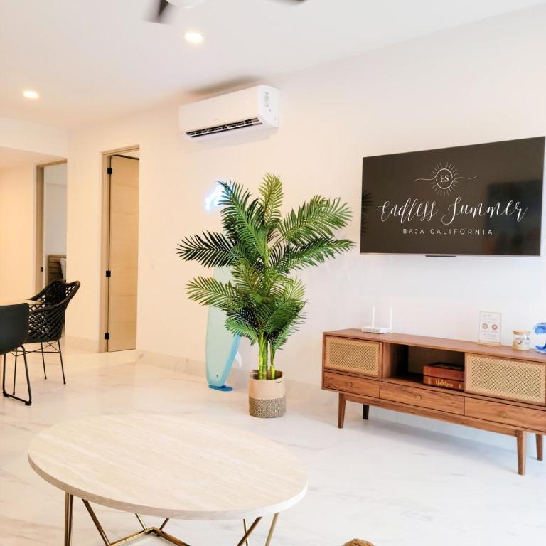 Endless Summer - Award Winning 2Bed 2Bath Condo - Heated Rooftop Pool with Ocean Views - Gym - 5min walk to Beach - Fiber Internet - Sleeps 6 - Apartamento - 29