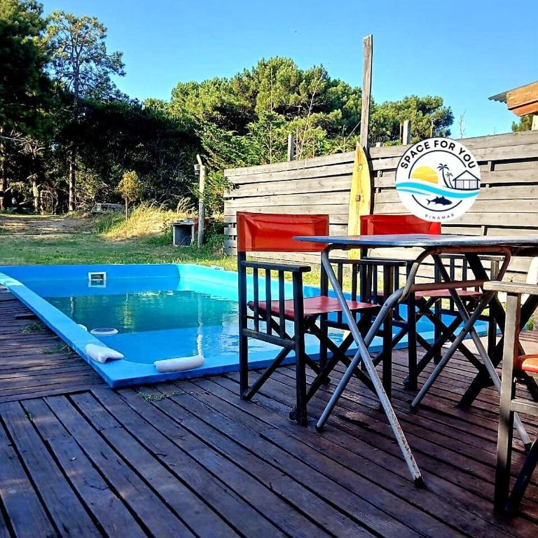 new Malvinas de lujo 22-54-538-033 - Three-Bedroom House - 9