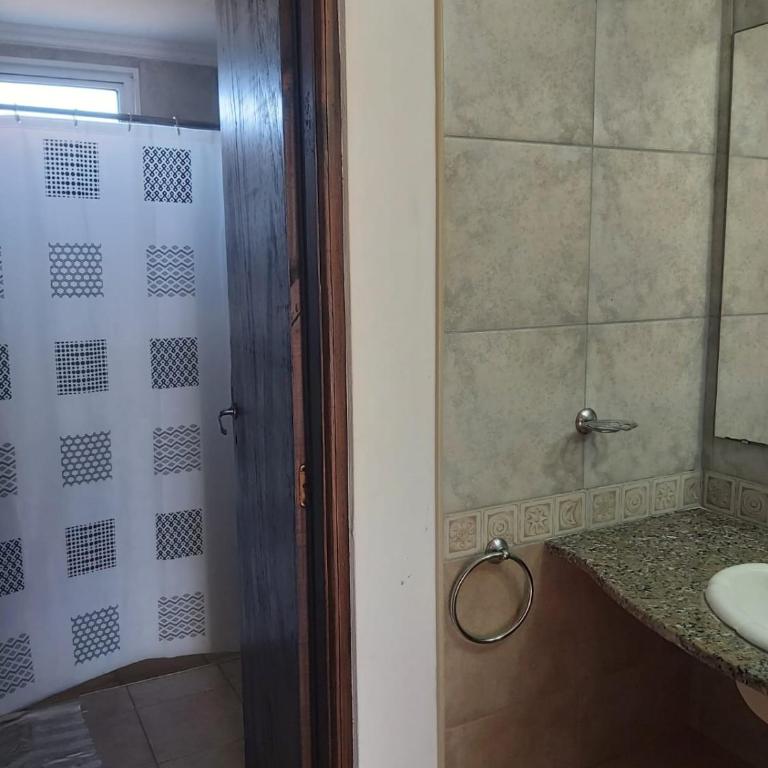 Departamento con Vista al Mar - Las Toninas - Two-Bedroom Apartment - 11