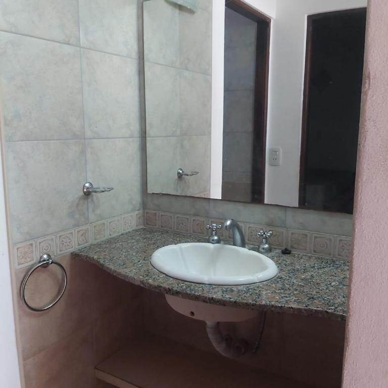 Departamento con Vista al Mar - Las Toninas - Two-Bedroom Apartment - 10