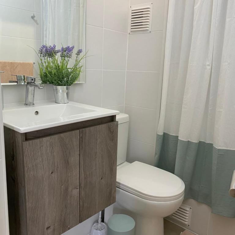 Hermoso Departamento Nuevo a Pasos de la Playa, 3D2B, full equipado - Three-Bedroom Apartment - 21