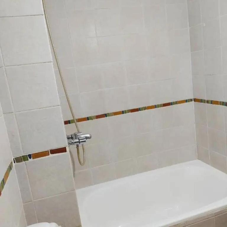 casa de tommys - Two-Bedroom Standard Apartment - 5