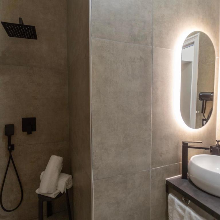 Hotel Santuario Pompei - Junior Suite con Balcone - 7