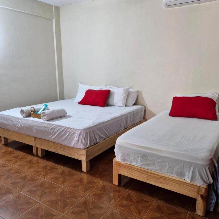 Cuarto cerca de la playa - Habitación Doble Económica - 1