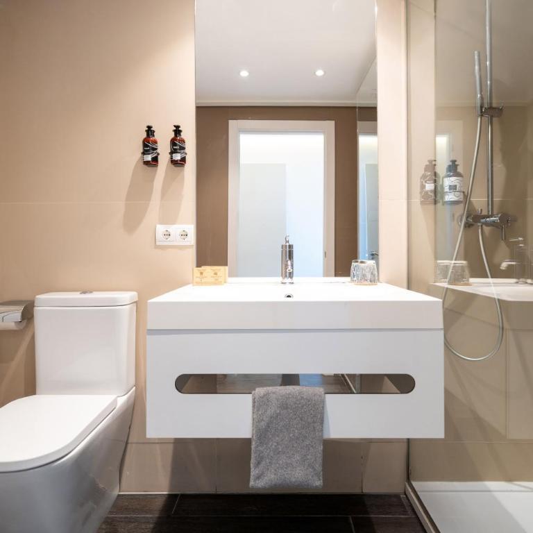 INNSiDE by Meliá Alicante Porta Maris - The Townhouse Zimmer mit Meerblick - 2