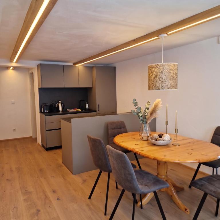 4 Jahreszeiten Apartments - Apartment mit 2 Schlafzimmern - 4