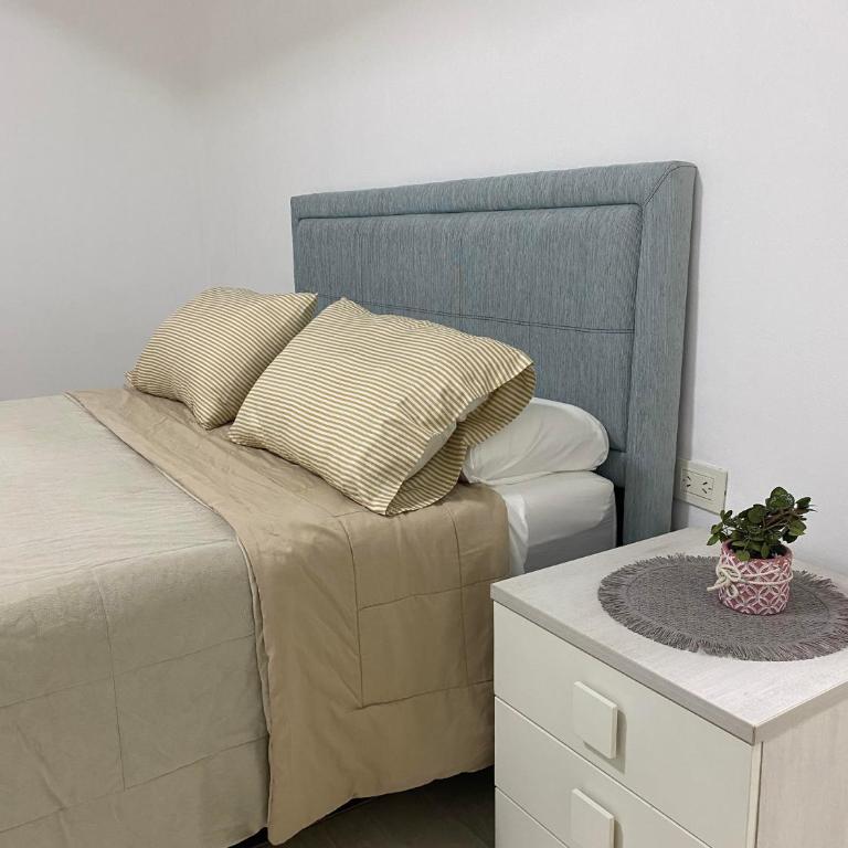 Karina Apartamentos - Two-Bedroom Deluxe Apartment with Balcony - 1